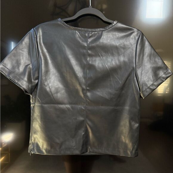 NWT Porridge Anthropologie Black Vegan Leather Top - Picture 6 of 6